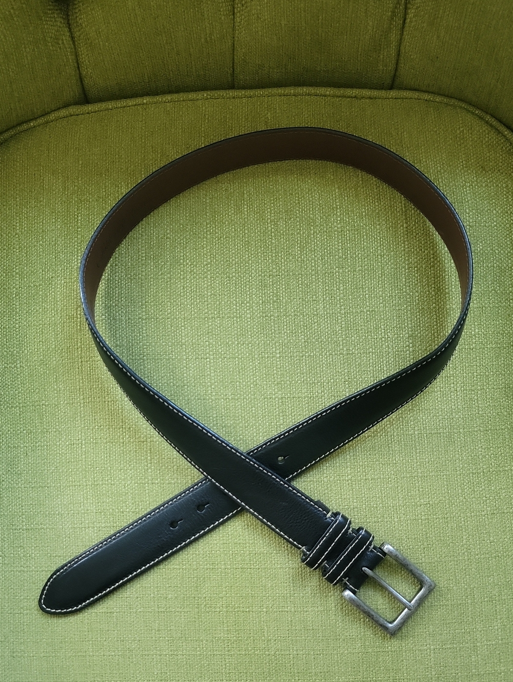 Saks Fifth Avenue Men's Black Leather Belt with Contrasting Stitching